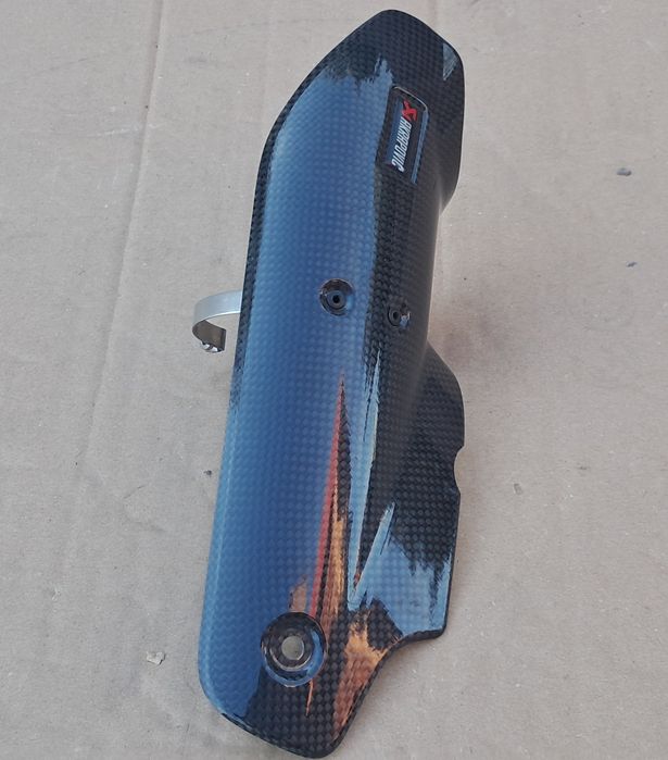 Osłona Carbonowa Carbon Wydechu Tłumika Akrapovic BMW R1200GS ADV K50