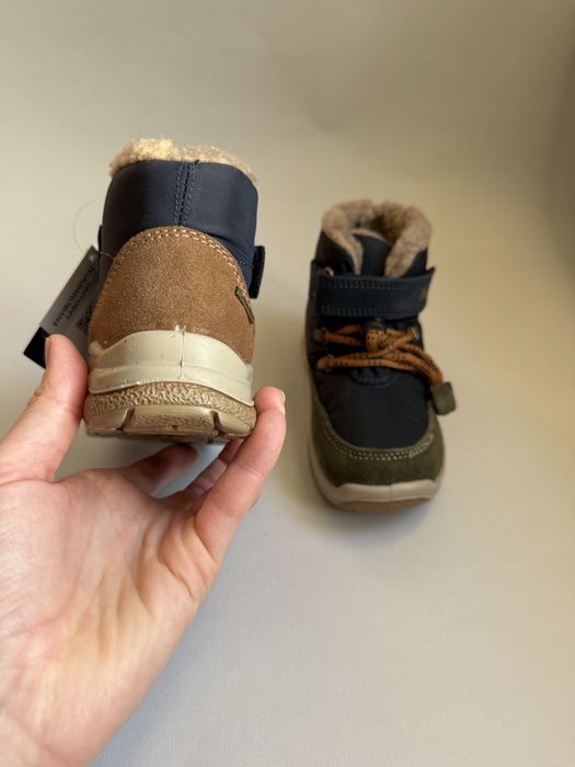 шкіряні зимові черевики 26р. 28р. Primigi на хлопчика, термо ботінки