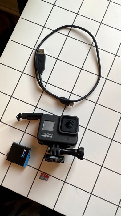 GoPro 8 hero black + card 128 gb