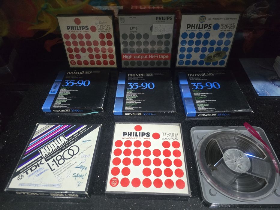 Magnetofon AKAI 4000DS