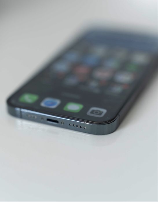 iPhone 12 Pro – Excelente Estado | Bateria original Nova 100%..