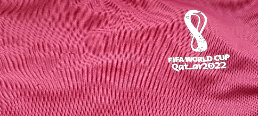 Футболка FIFA World Cup Qatar 2022 чоловіча розмір S поліестер футбол чемпіонат світу ФІФА