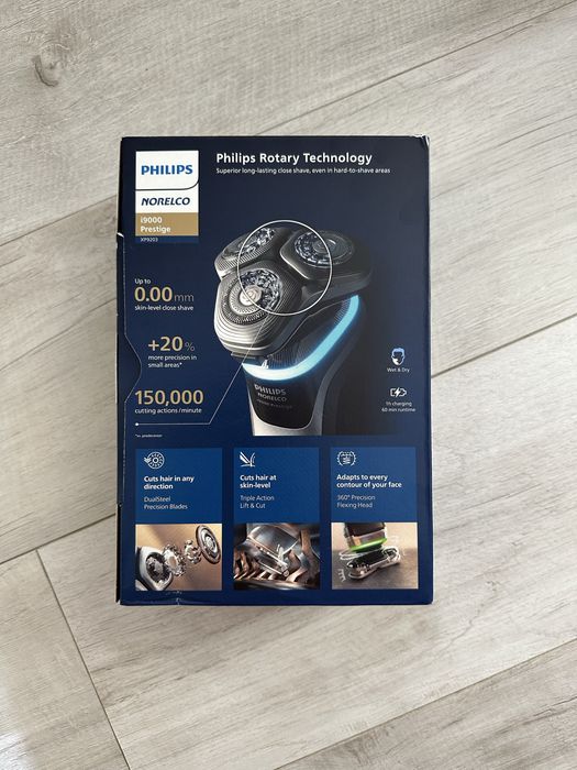 Електробритва PHILIPS Norelco i9000 Prestige XP9203/81