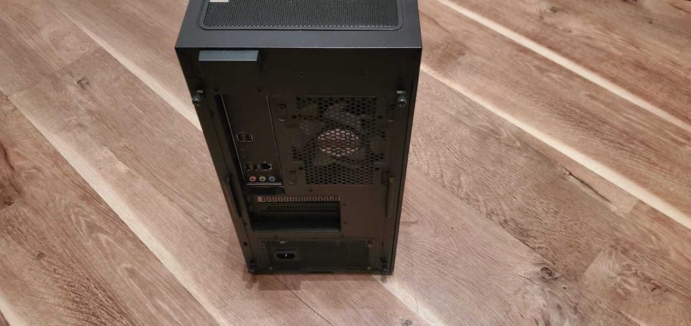 Ігровий ПК Lenovo (i7-11700F / RTX 3060 Ti / 32GB RAM)