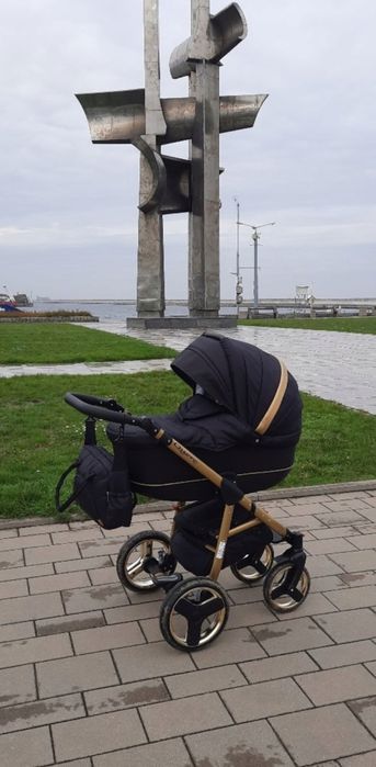 Wózek Quero 3w1 gondola spacerówka  fotelik samochodowy