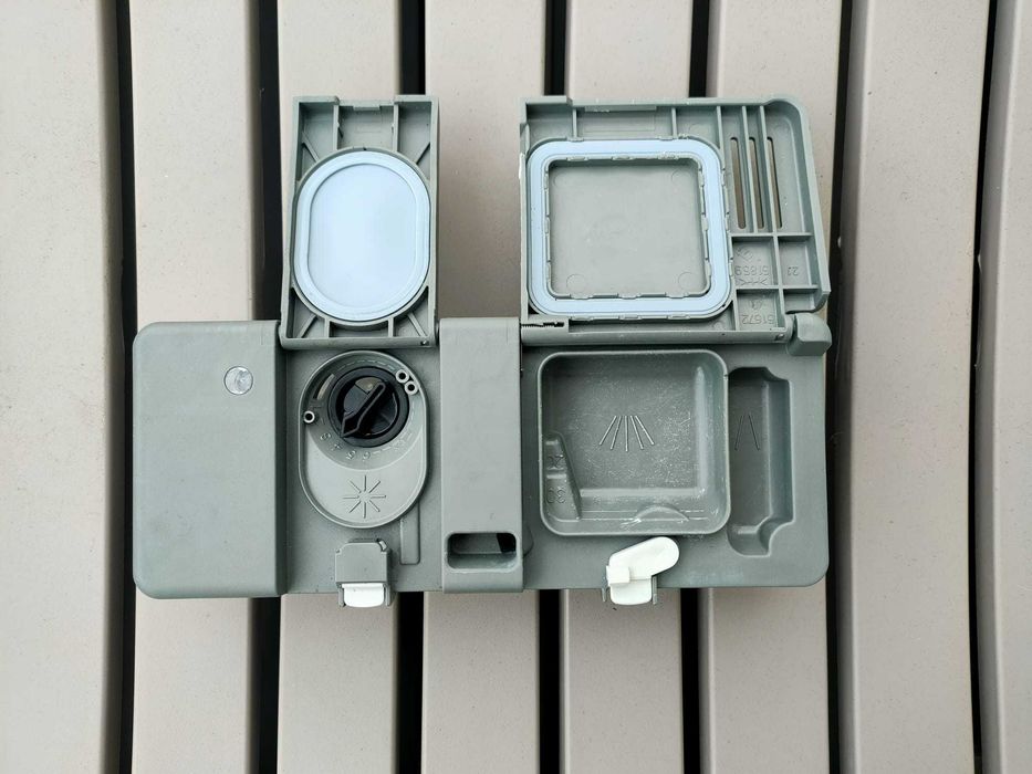 Peças várias, máquina de lavar loiça IKEA RENLIG DW 60 / Electrolux