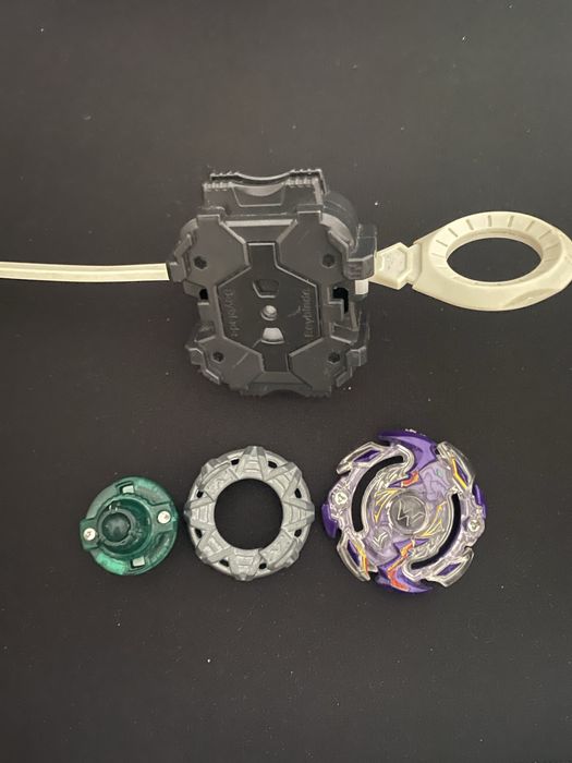Beyblade takara tomy