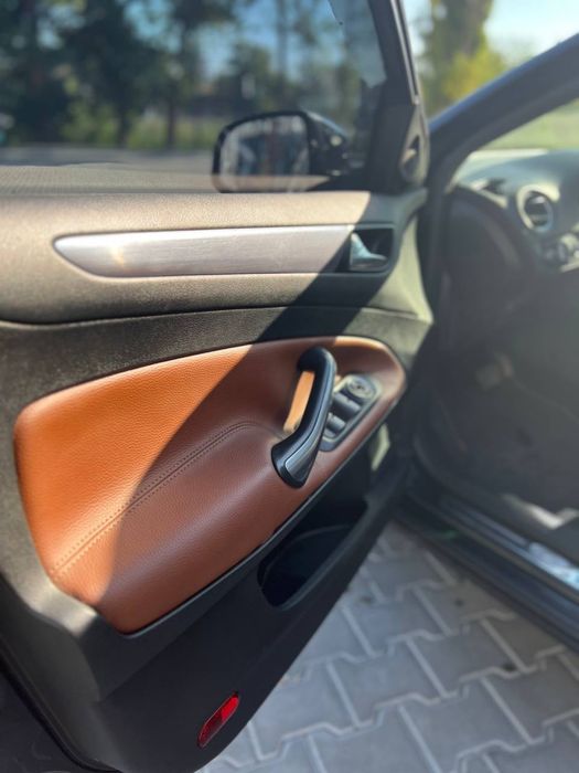 Продам FORD MONDEO 2012 рік