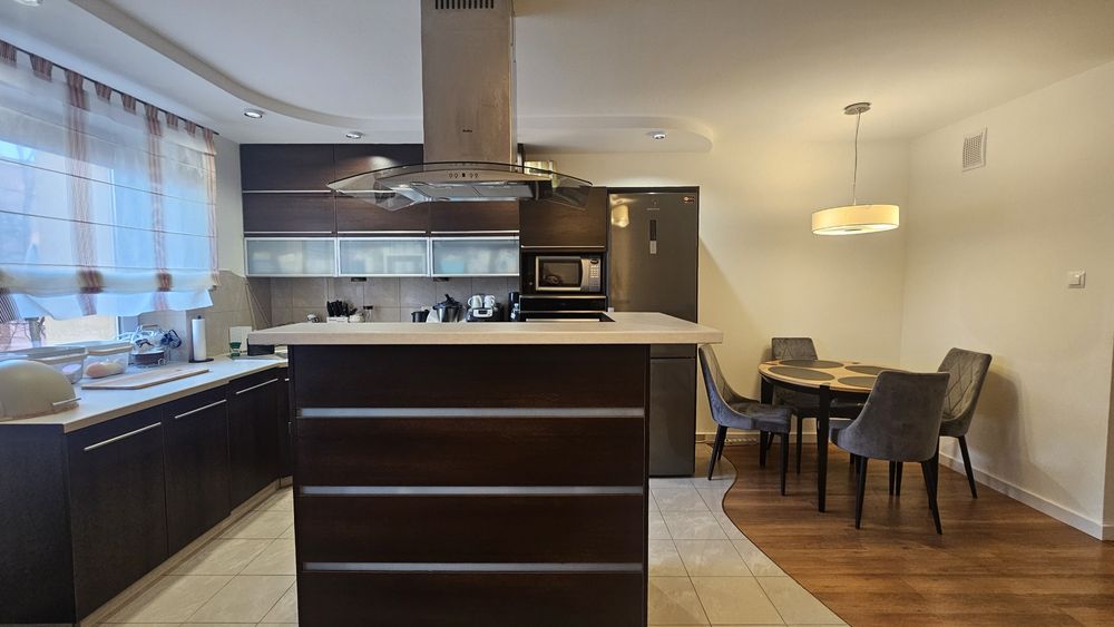 Bezczynszowe Komfortowe mieszkanie   przy Biernackiego