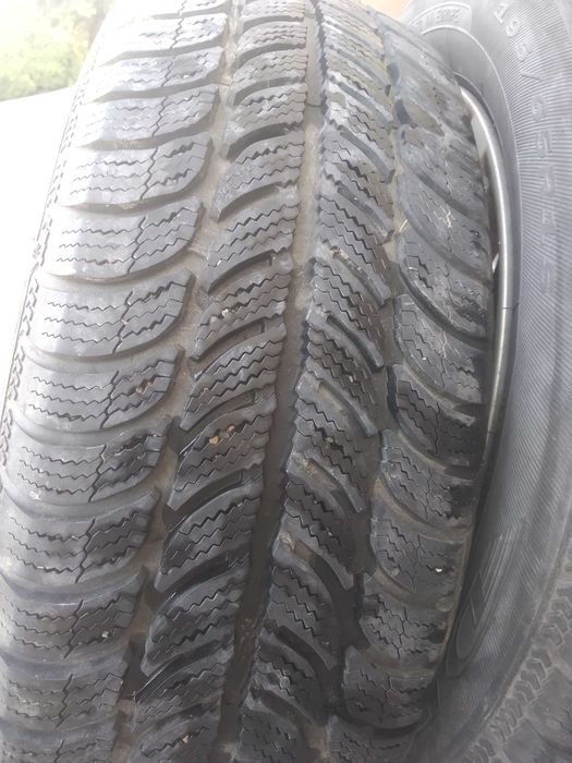 Komplet opon zimowych + Felgi aluminiowe