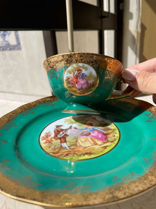 Chávena e Pires Porcelana Alemã JWK Baviera  Verde Esmeralda e Ouro