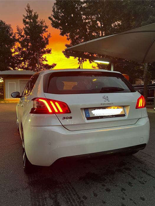 Peugeot 308 1.6 HDi – 2014 – 149.000 km — photo 5