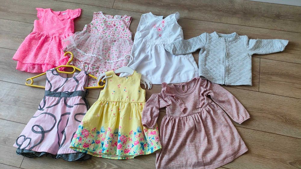 Ubranka dziecięce 74