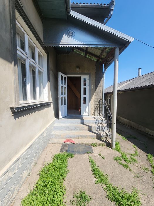 Продаж будинку пров Іліуци (Роша)