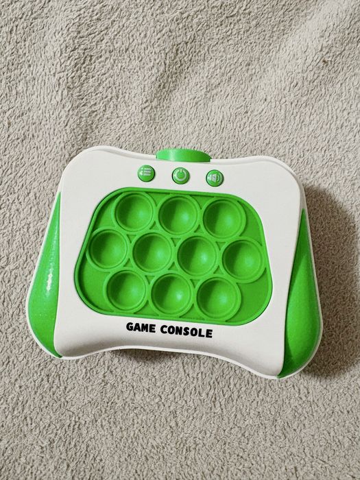 Gra zręcznościowa  popit pop it fidget bąbelki
