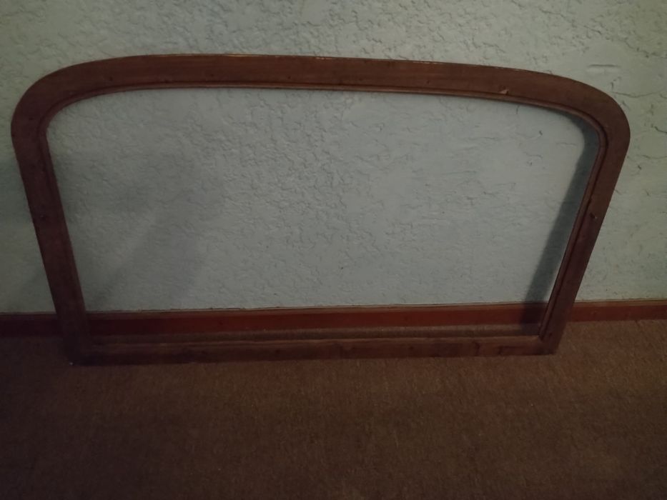 Moldura Dourada Simples