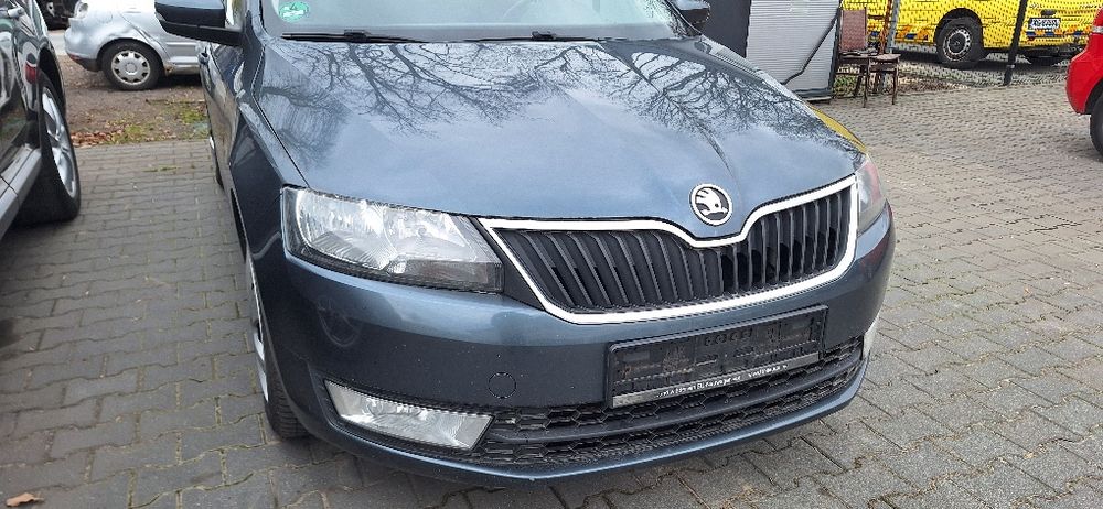 Cały kompletny przód Skoda Rapid LF7Y