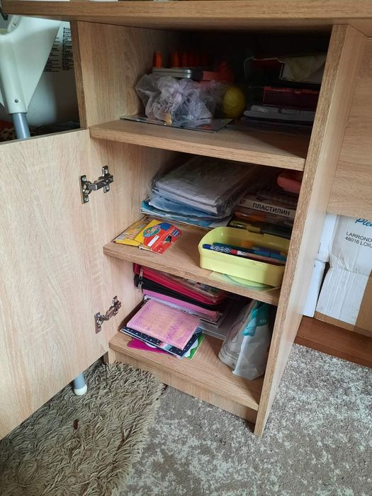 Стол письменный  .
