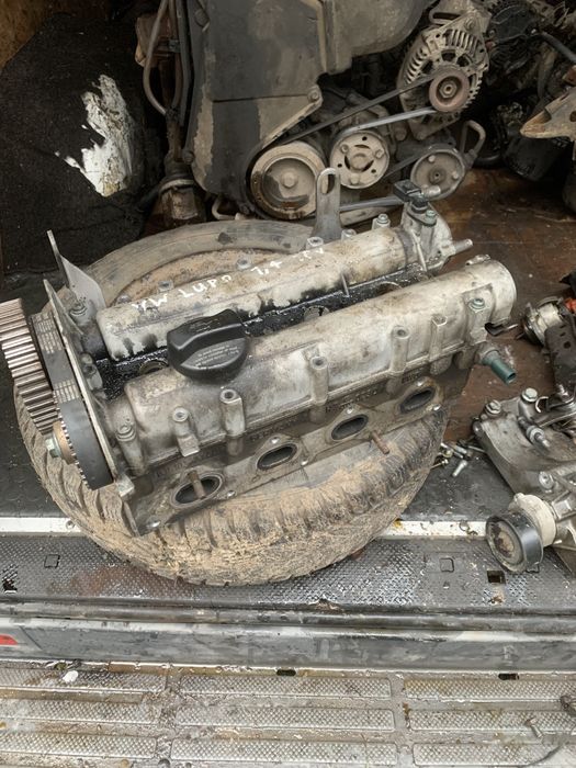 ГБЦ VW 1.4/1.6 16V Golf 4 Bora Fabia Polo Lupo Головка блока 1.4 16V
