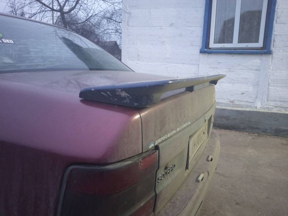 Продам Спойлер Ford Scorpio 1 в доброму стані!!!