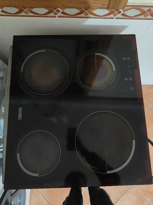 Placa de vitrocerâmica Zanussi