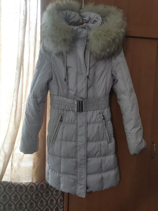 Віддаю курточки пальто великих розмірів