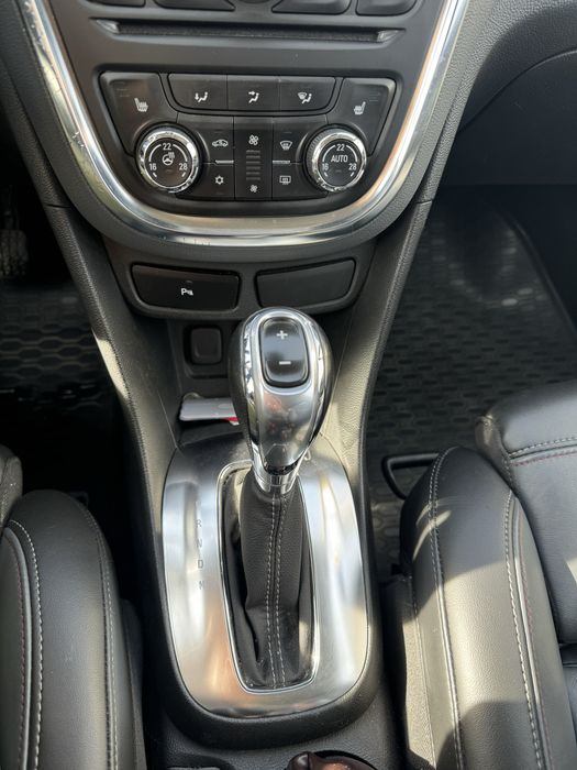 Sprzedam w super stanie auto Opel Mokka