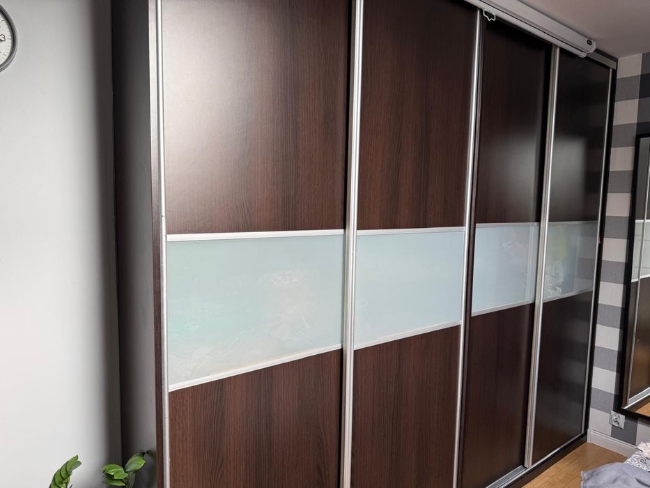 Duża szafa za darmo !!!Zarezerwowane do soboty