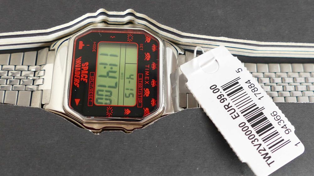 Zegarek TIMEX 80 x Space Invaders TW2V30000 srebrny