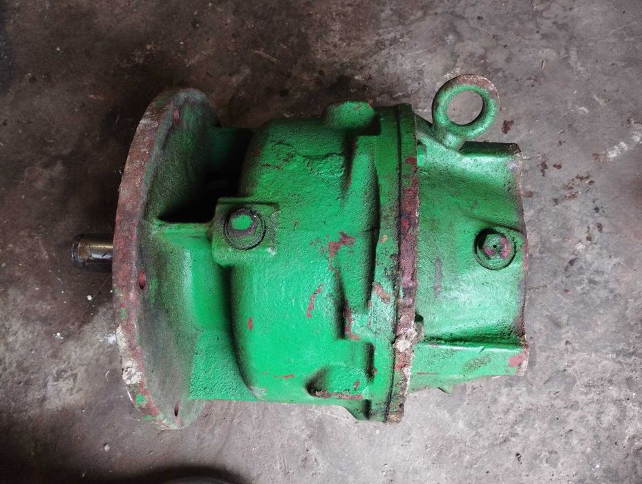 Редуктор планетарний двигуна (електро) Планетарный редуктор