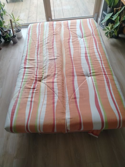 Kanapa rozkładana