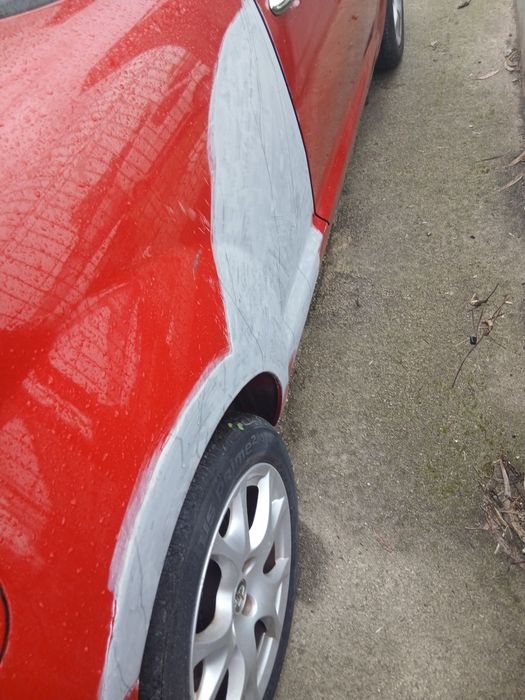 Chaparia e pintura stands...