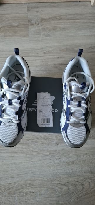 Buty sportowe New Balance na sprzedaż