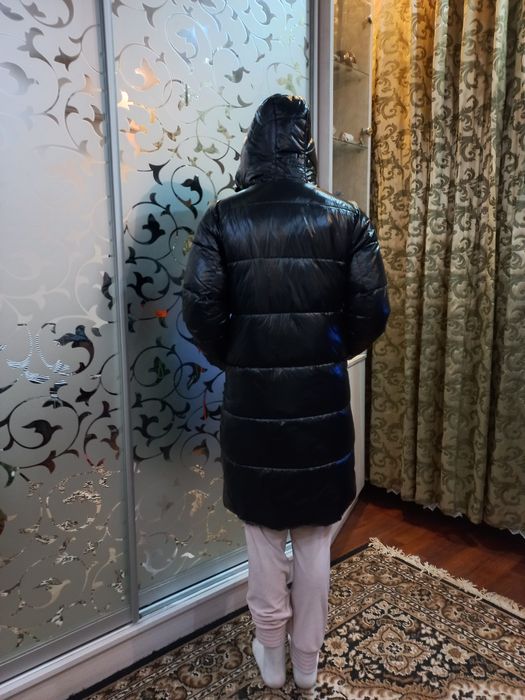 Продам куртку на девочку