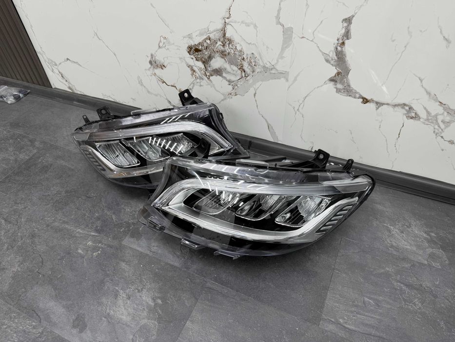 фари фара спринтер W907 Sprinter W910 апгрейд з галогена в лед