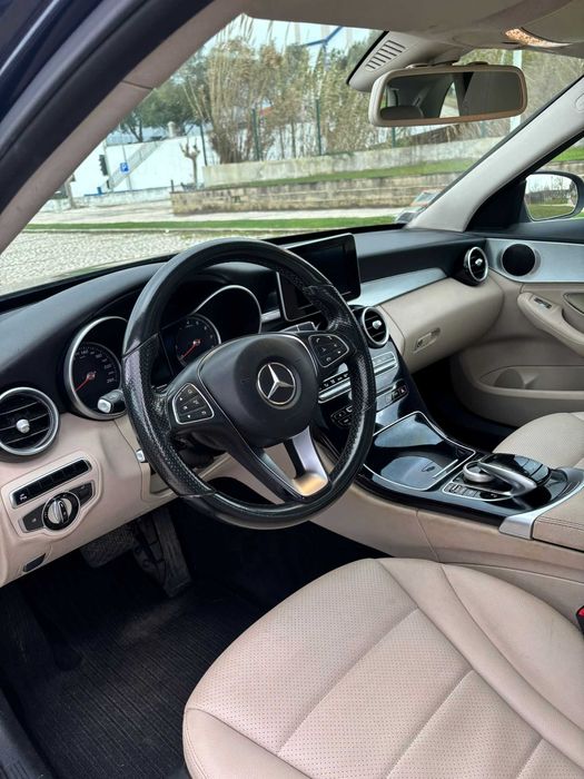 Mercedes C350e Híbrido Plug-in Nacional 152550 kms