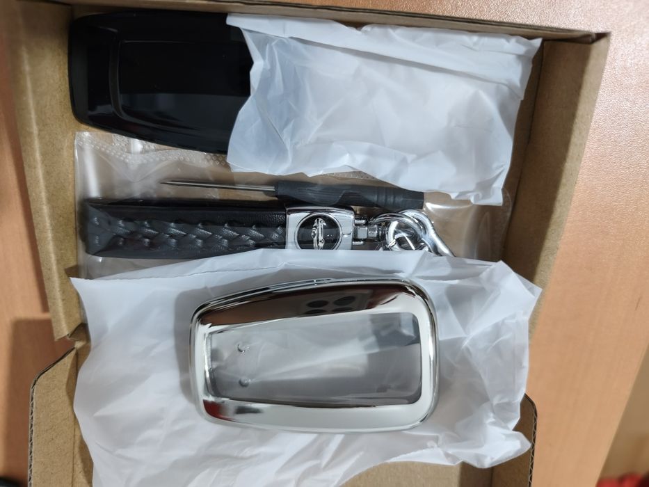 Capa chave carro Toyota CHR cinza