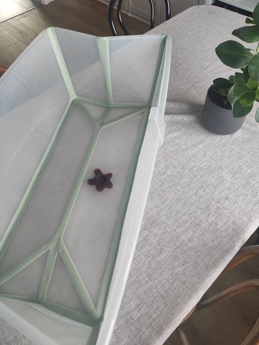 Wanienka Stokke Flexi Bath