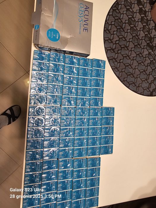 Acuvue oasys with hydraLuxe -2