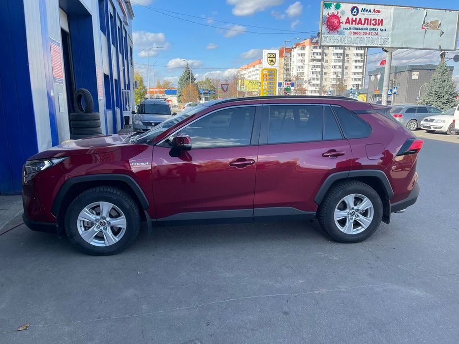 Диски  5.114.3 r17 toyota rav 4 с зимней резиной 225.65.17