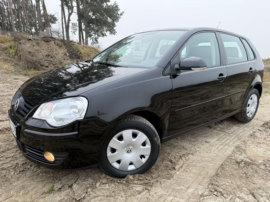 VW Polo z Niemiec benz*TOUR*5drzwi*PDC*climatronic*4EL szyb*grzane fot