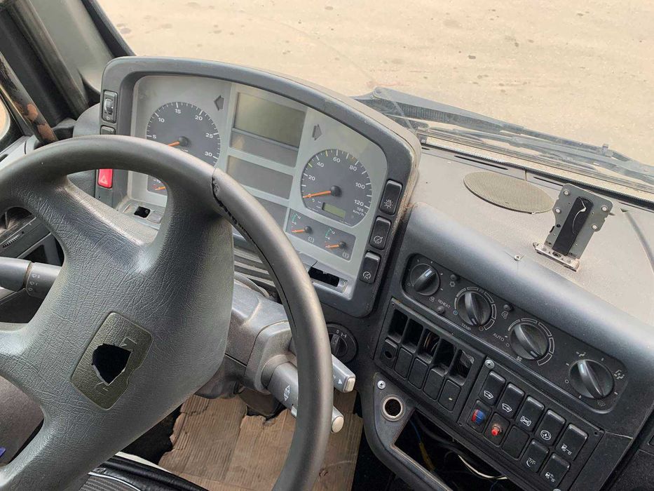 Продам самосвальный полуприцеп Van Hool 45 т с тягачом MAN 19.403