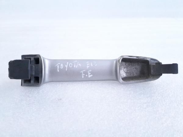 Puxador porta frente esquerda TOYOTA Corolla Hatchback (_E12_)