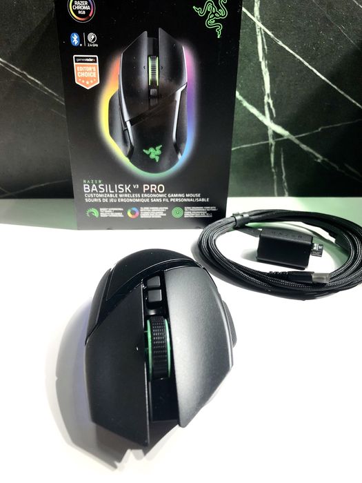 Мишка razer basilisk v3 pro