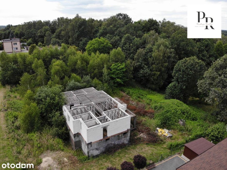 Działka z prywatnym lasem i domem w budowie