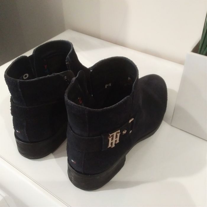 Tommy Hilfiger oryginalne zamszowe granatowe buty botki damskie 36/37