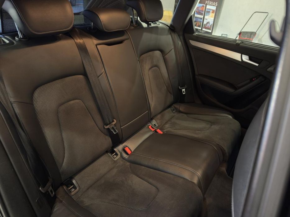 Audi A4 Avant 2.0 TDI DPF clean S-line Sport Pack