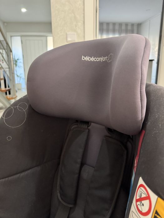 Cadeirinha auto bebeconfort isofix como nova