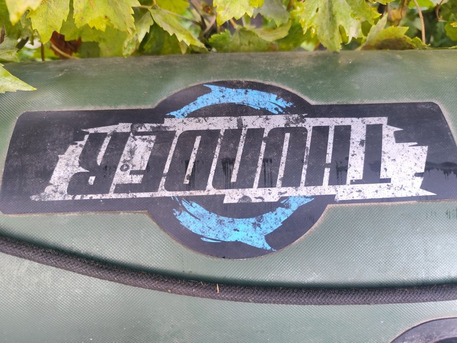 Надувний човен  з мотором Fisher2.5