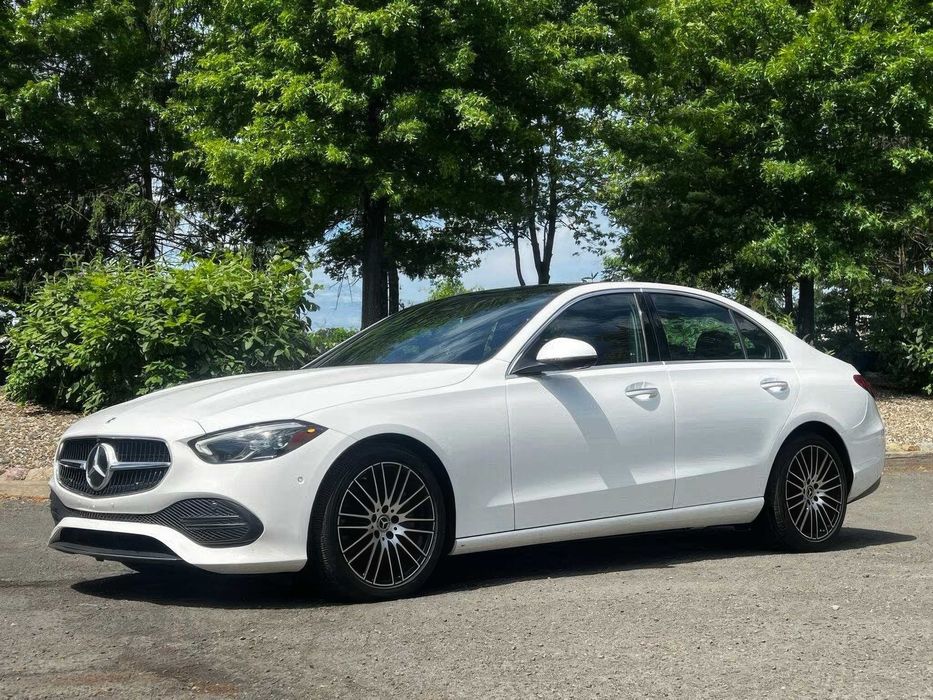 Mercedes-Benz C-Clas      2022
